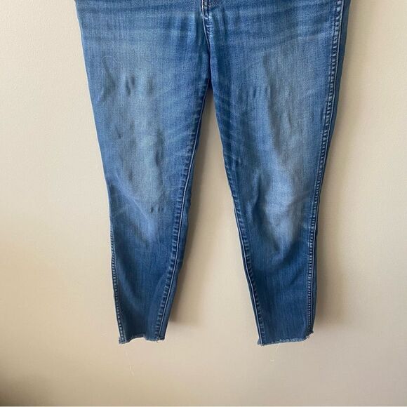 Madewell 10-Inch High Waist Button Front Crop Skinny Jeans - Picture 8 of 15